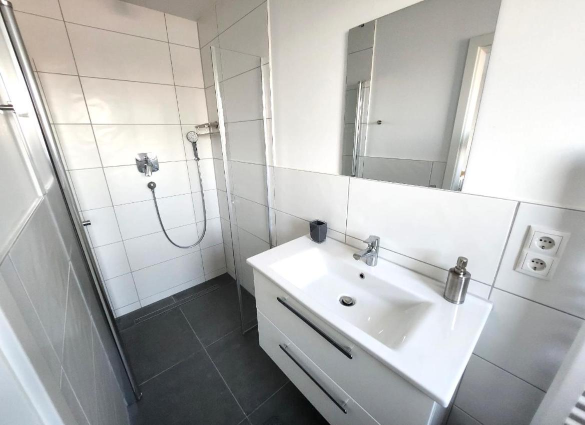 Modernes Apartment Mit Wifi, Aufzug & Kostenlos Parken El-Living Augsburg Zewnętrze zdjęcie